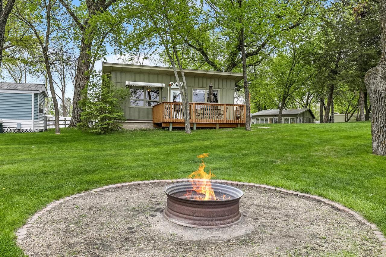 Swan Lake Resort & Campground Fergus Falls Buitenkant foto