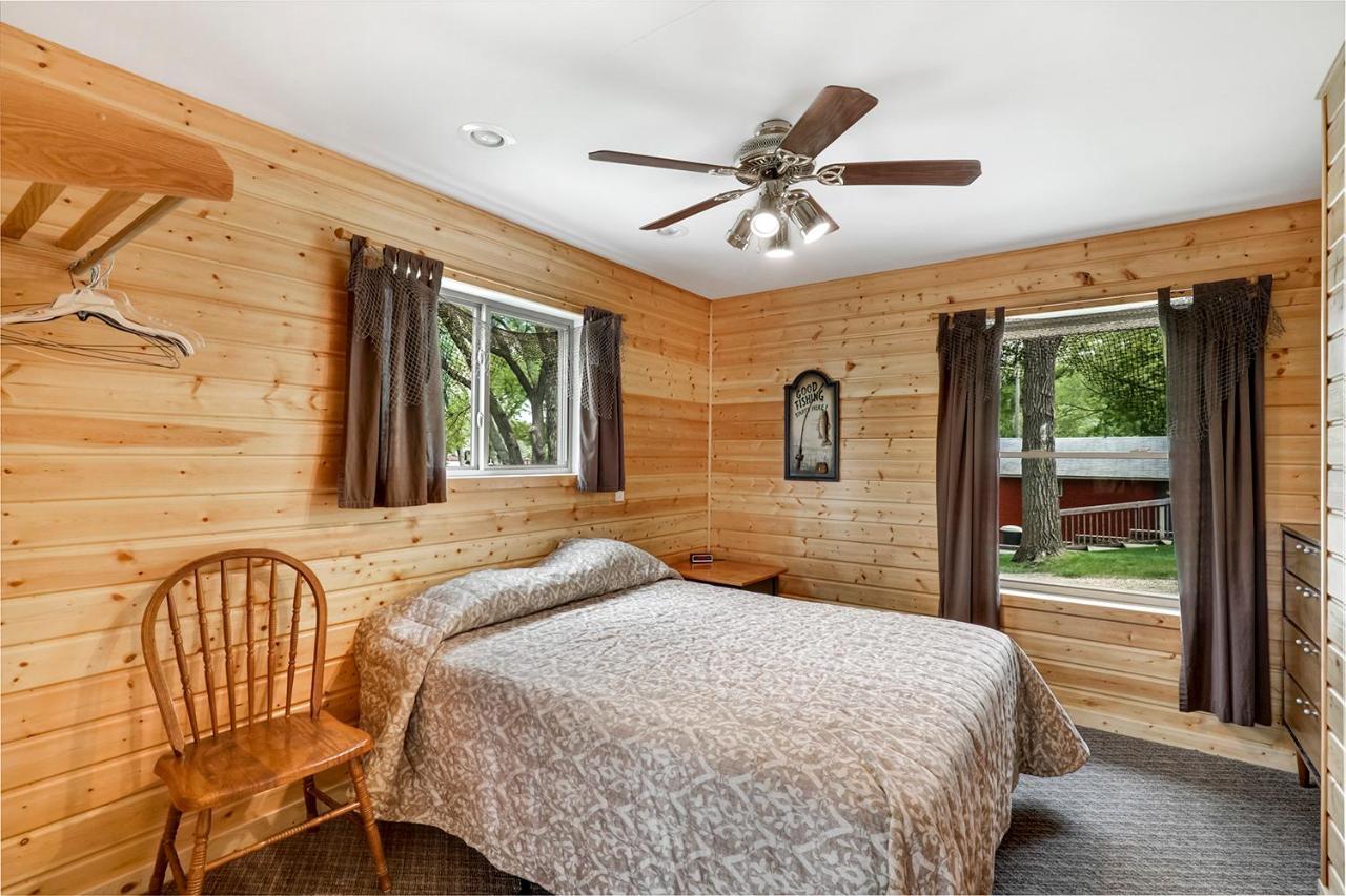 Swan Lake Resort & Campground Fergus Falls Buitenkant foto