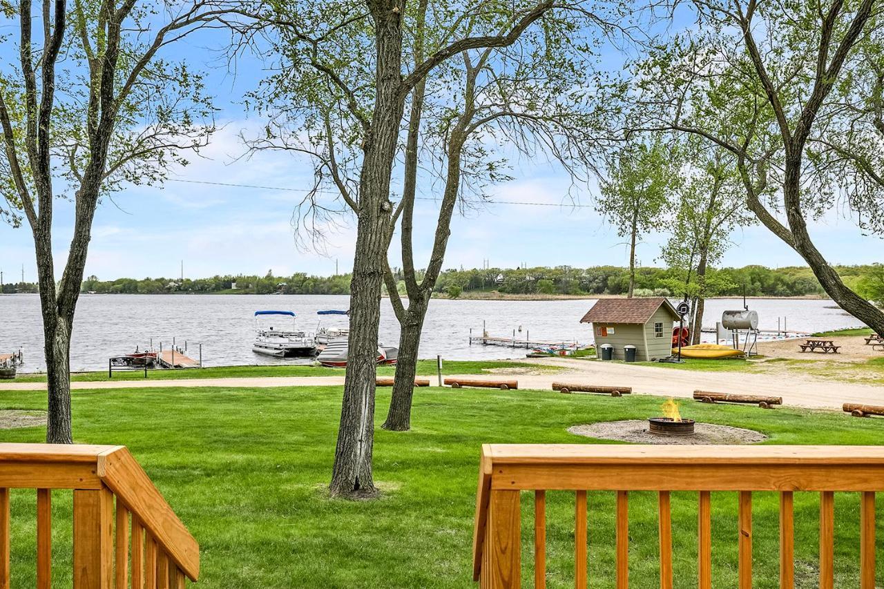 Swan Lake Resort & Campground Fergus Falls Buitenkant foto